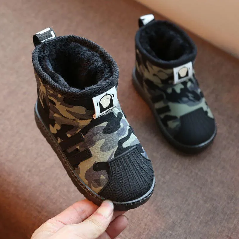 Camouflage soft bottom children's shoes