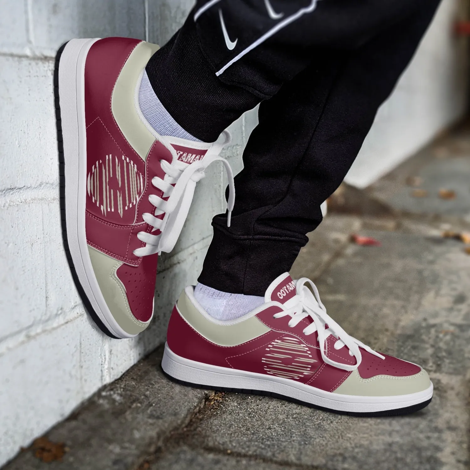 Low-Top Leather Sneakers - Tinto